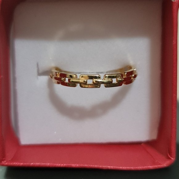 Gold ring - Picture 10 of 16